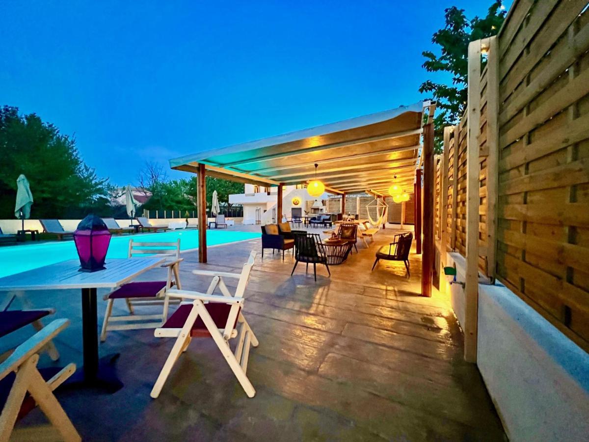 Beach Villa Verano With Private Pool By Dadovillas Сідарі Екстер'єр фото